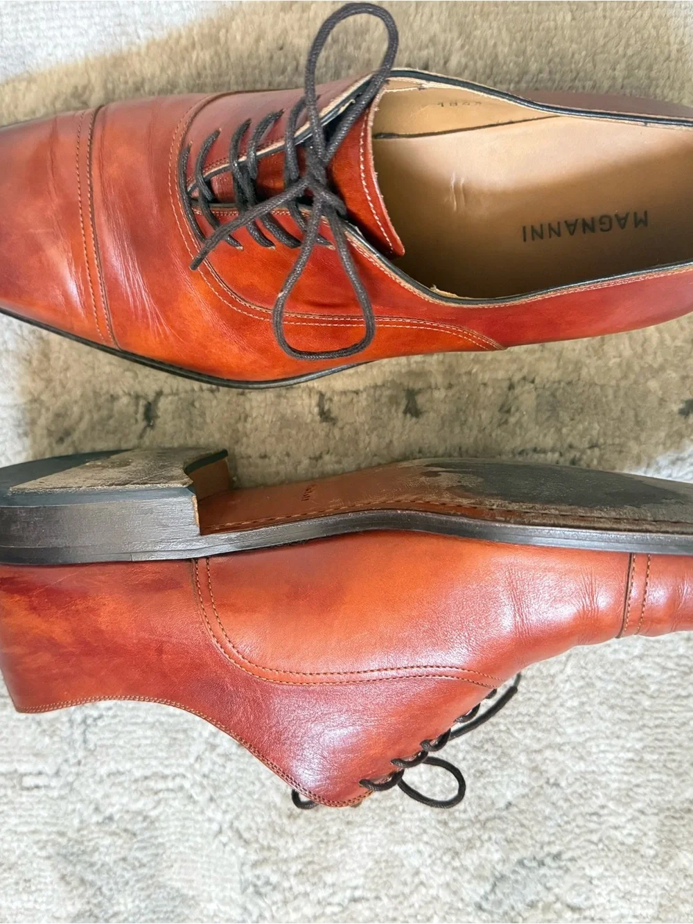 Magnanni Men’s Leather Cap-Toe Oxford Dress Shoes – Size 9 – Cognac Brown
